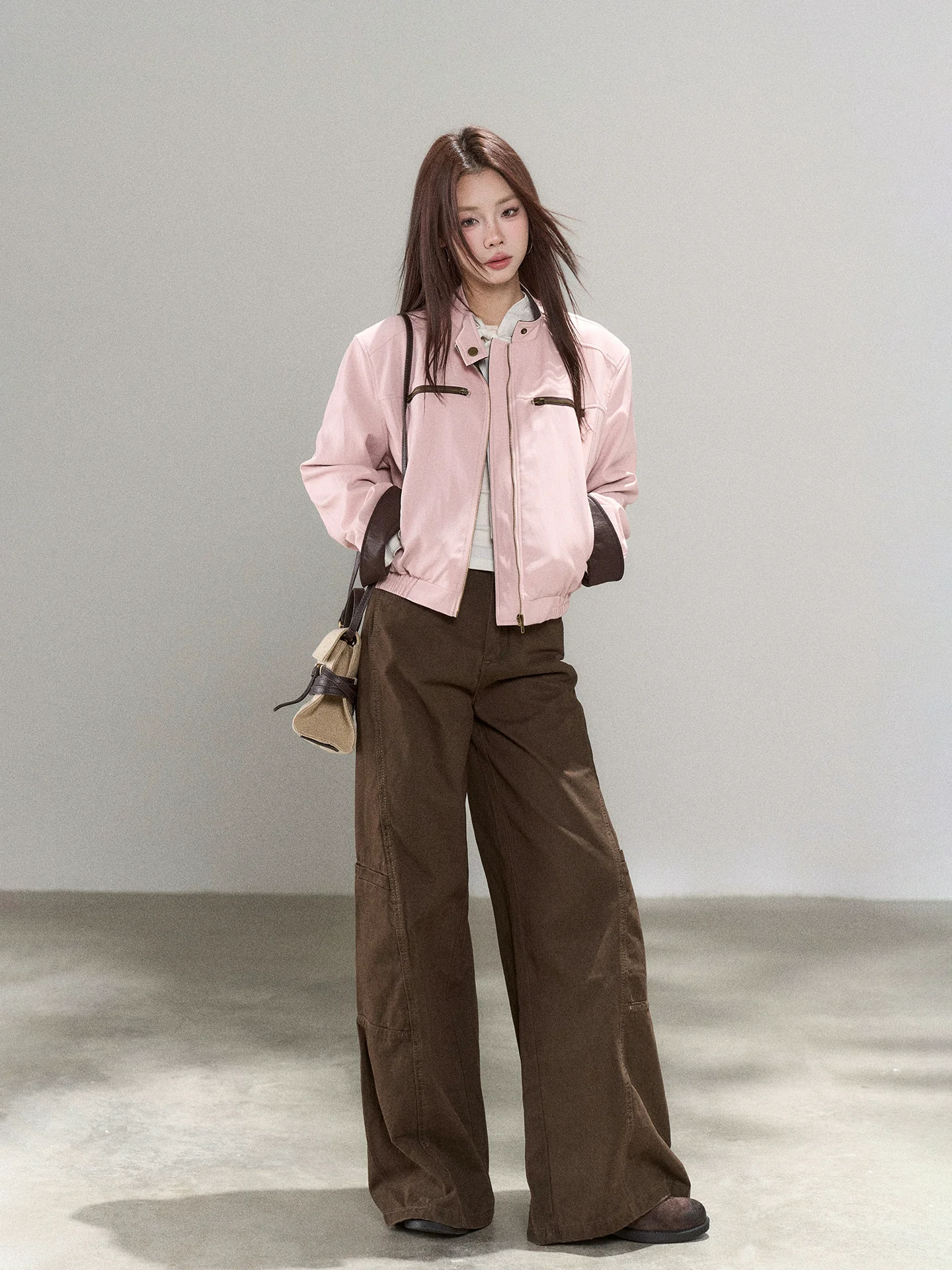 Wildberry ホワイト 長袖インナートップス