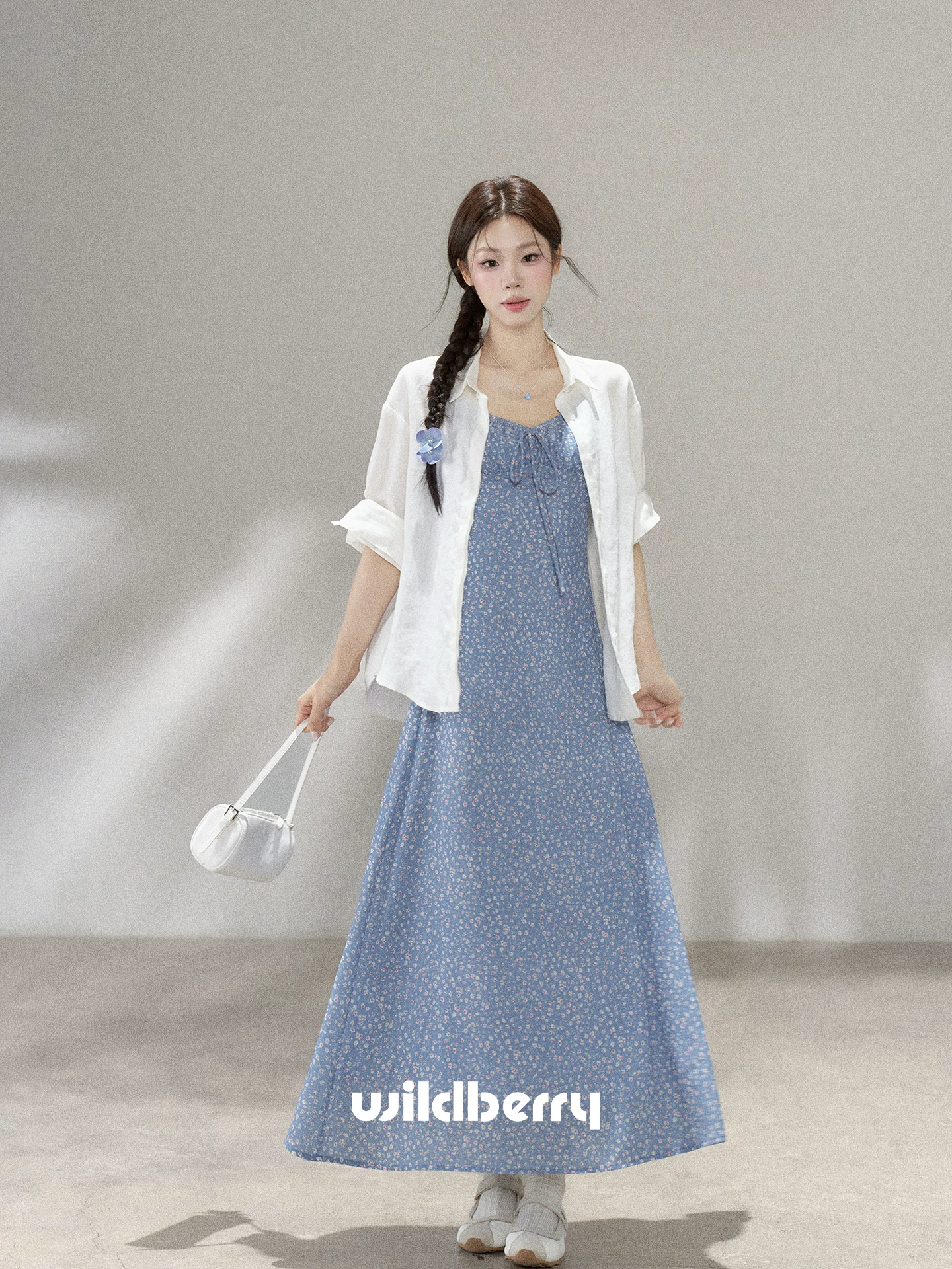 Wildberry ブルー小花柄 キャミロングワンピース
