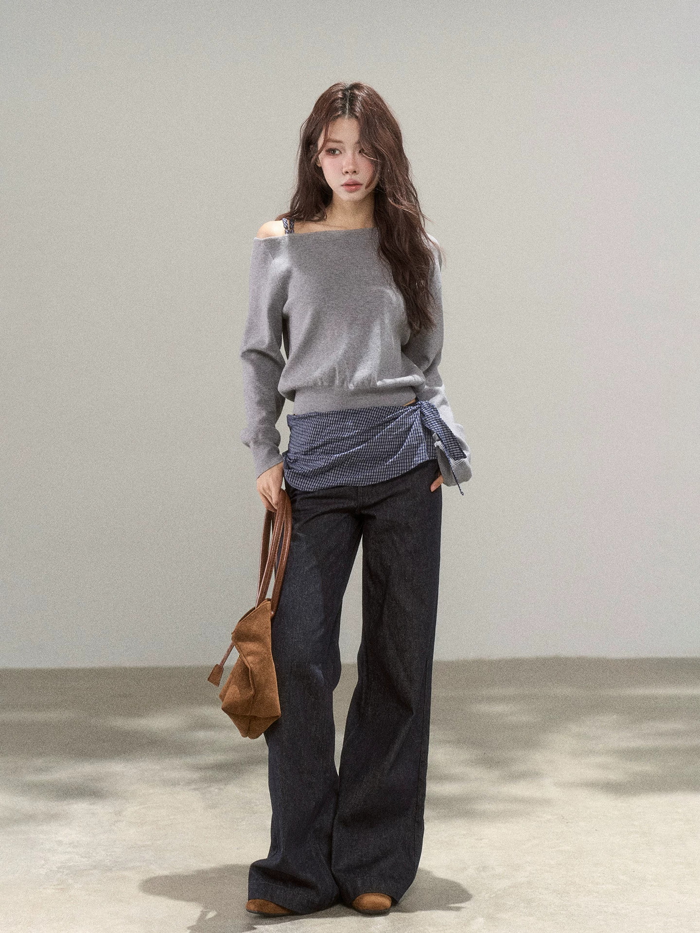 Wildberry グレー ワンショルダー長袖ニット