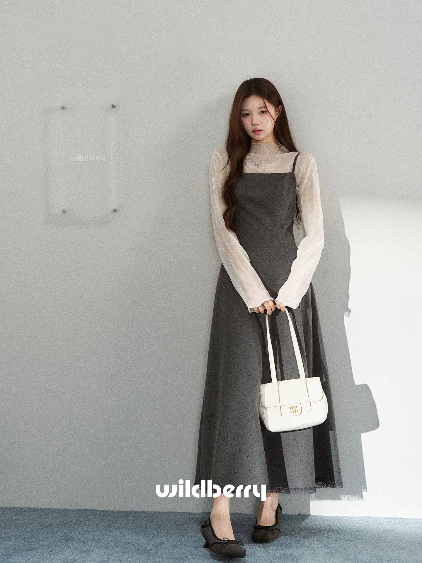 Wildberry グレードット レース裾キャミロングワンピース