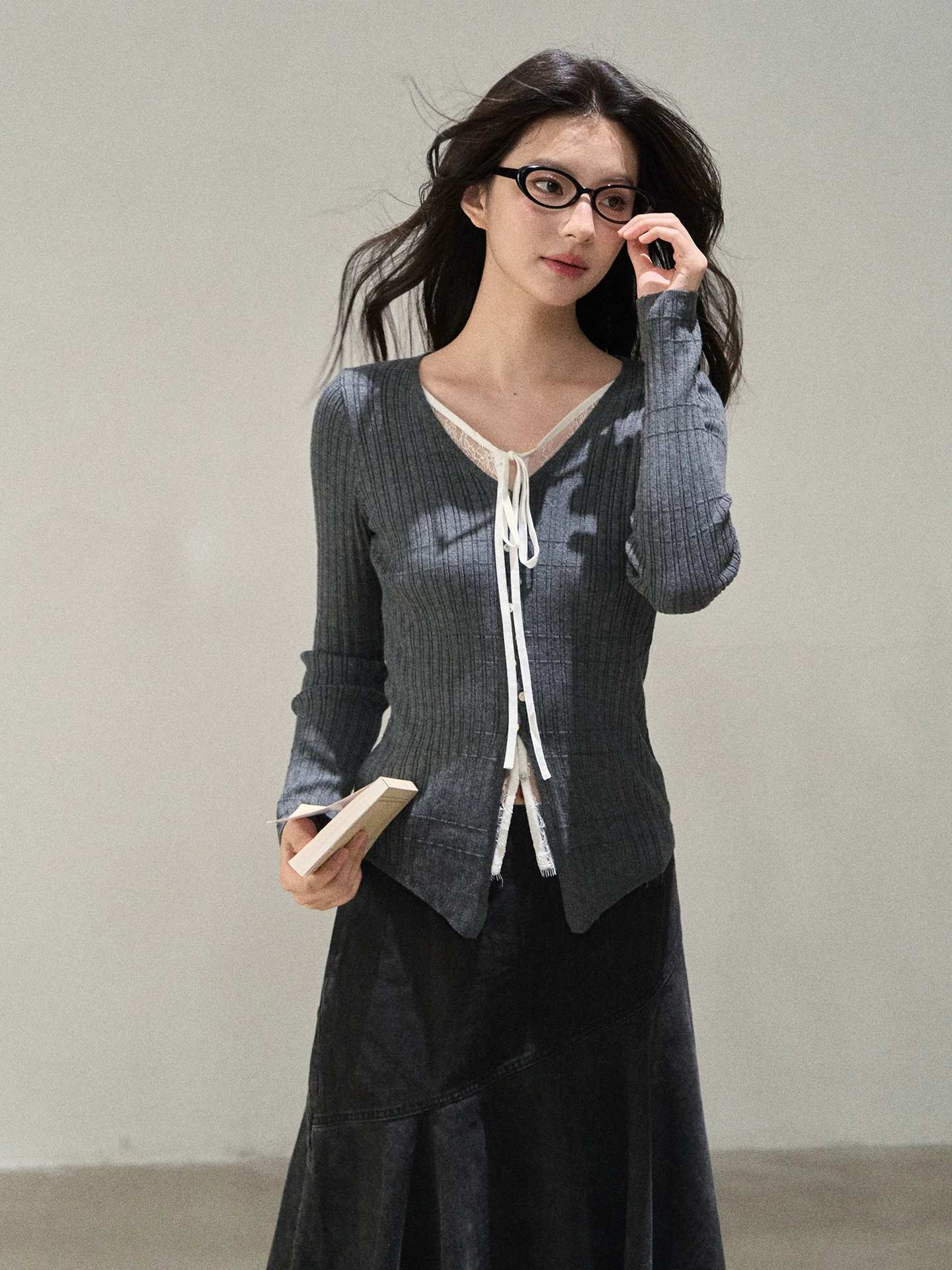 Wildberry リボンデザイン 長袖Tシャツ