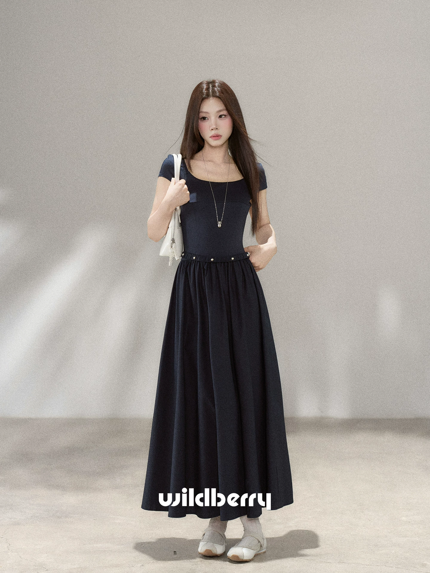 Wildberry ウエストシェイプ ロングワンピース