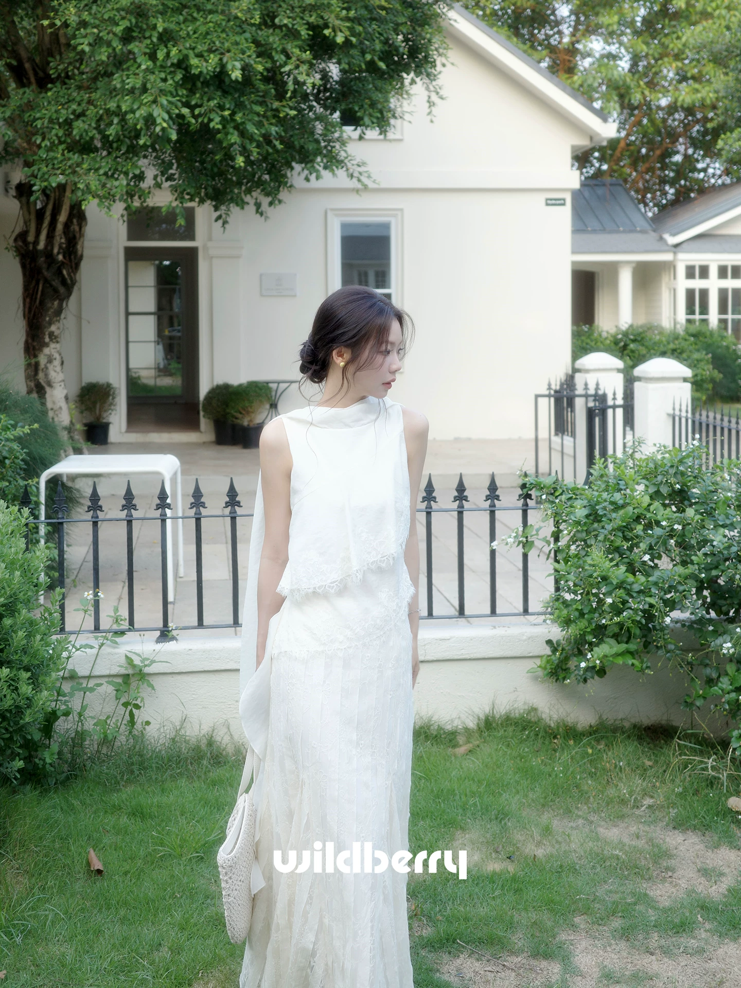 Wildberry ノースリーブトップス＆Aラインスカート
