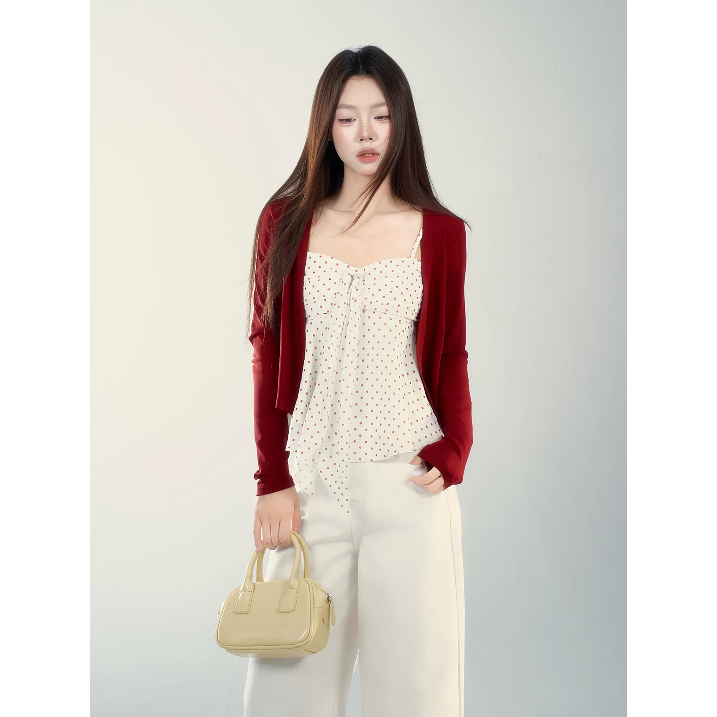 Wildberry レッド ニットカーディガン
