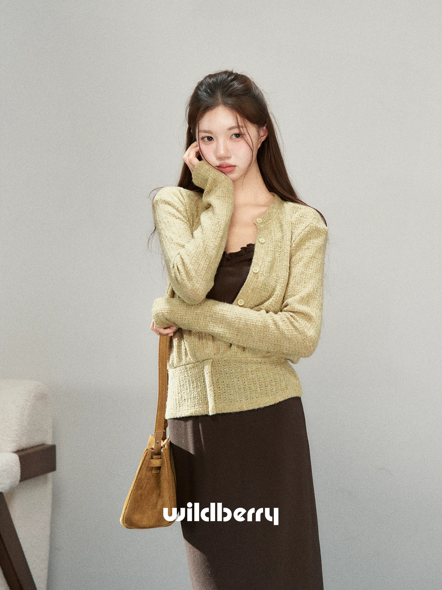 Wildberry フリル重ね着風 Vネック長袖Tシャツ