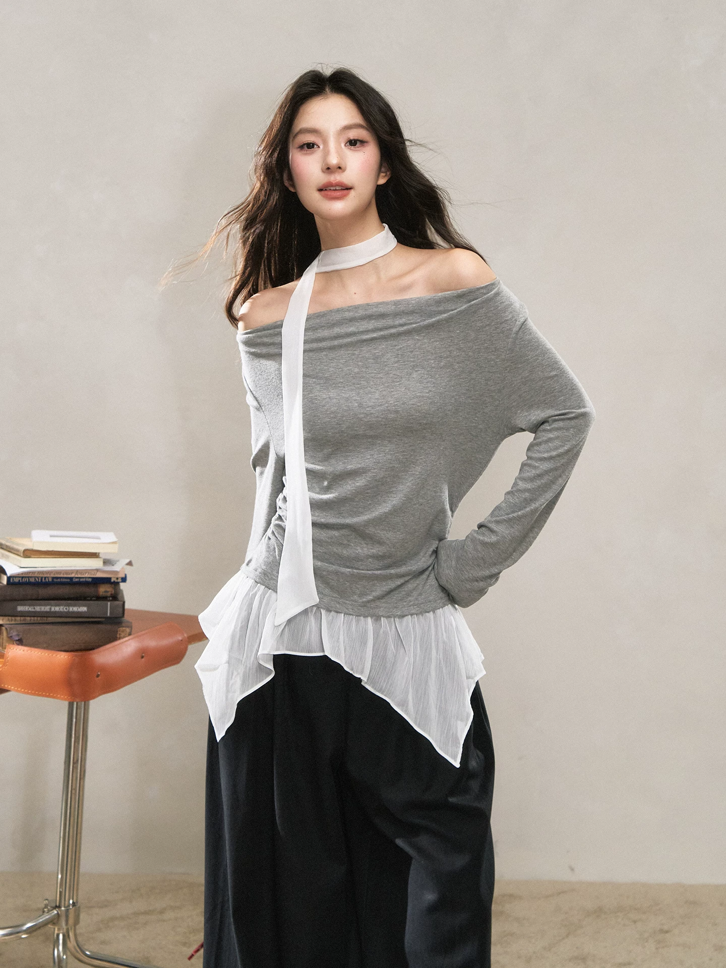 Wildberry 配色切り替え 長袖Tシャツ