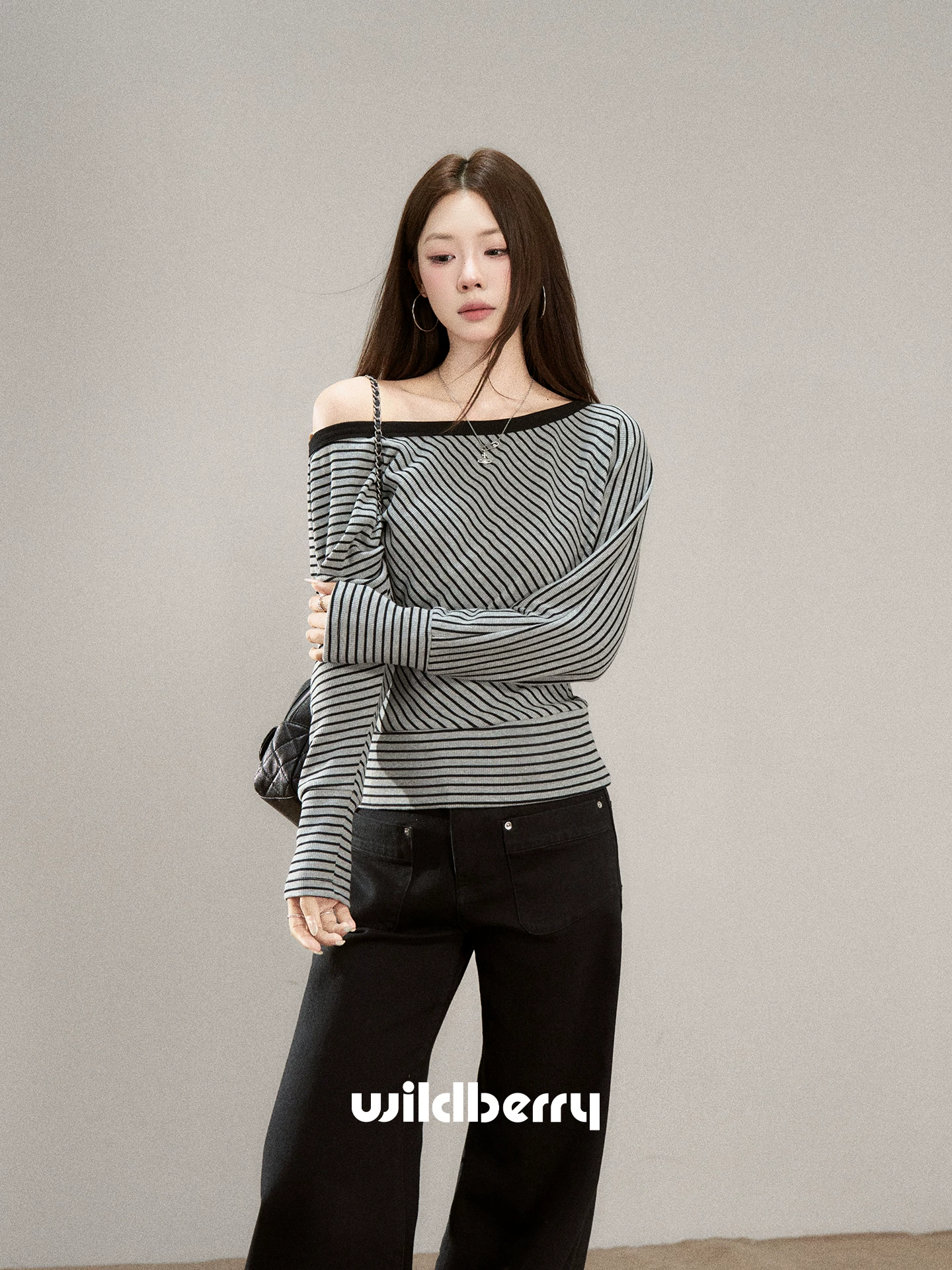Wildberry ストライプ ワンショルダー長袖Tシャツ