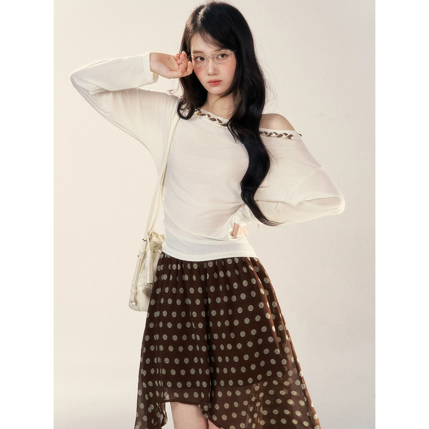 Wildberry ワンショルダー 長袖Tシャツ