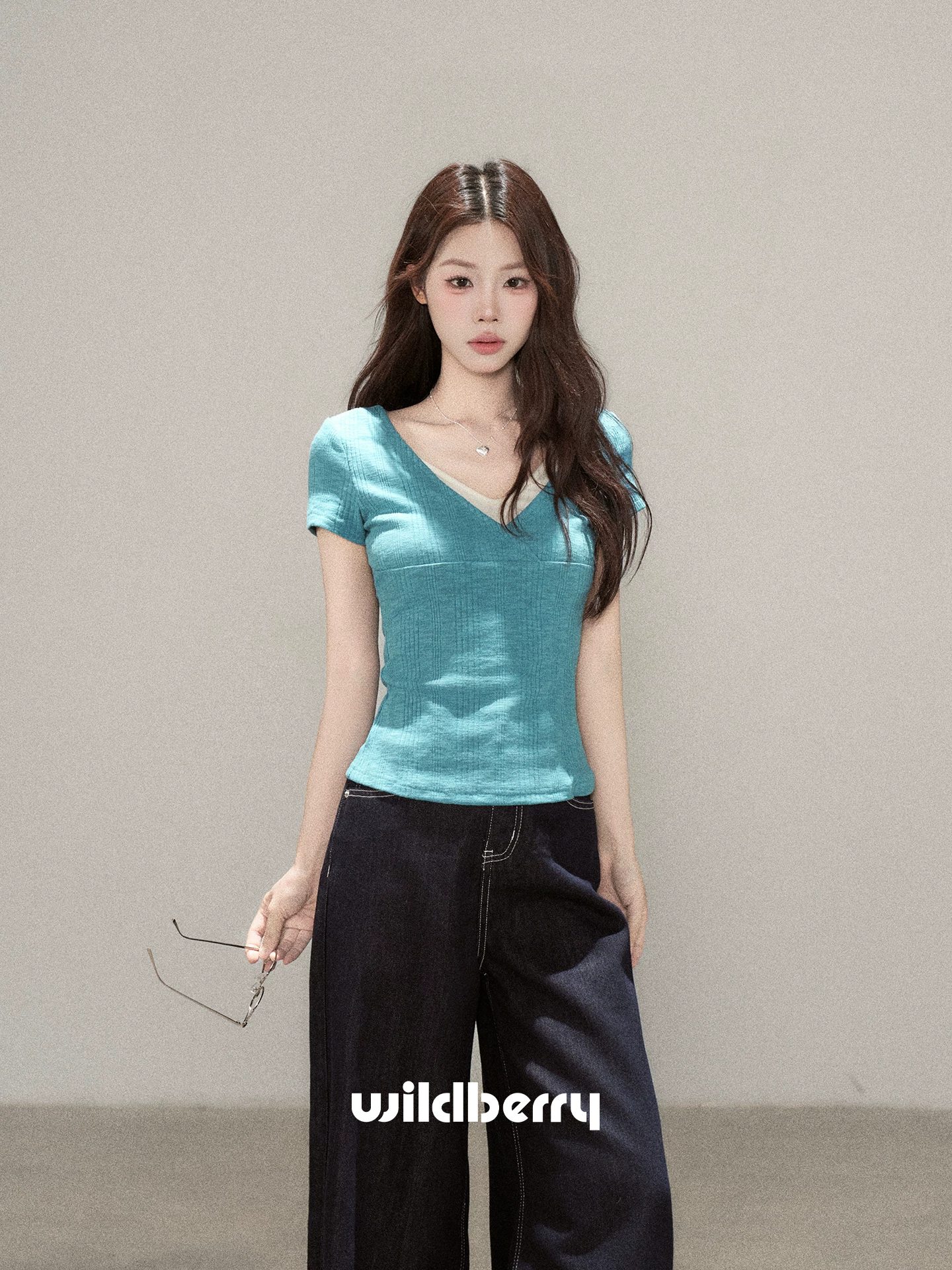 Wildberry 重ね着風 Vネック半袖Tシャツ