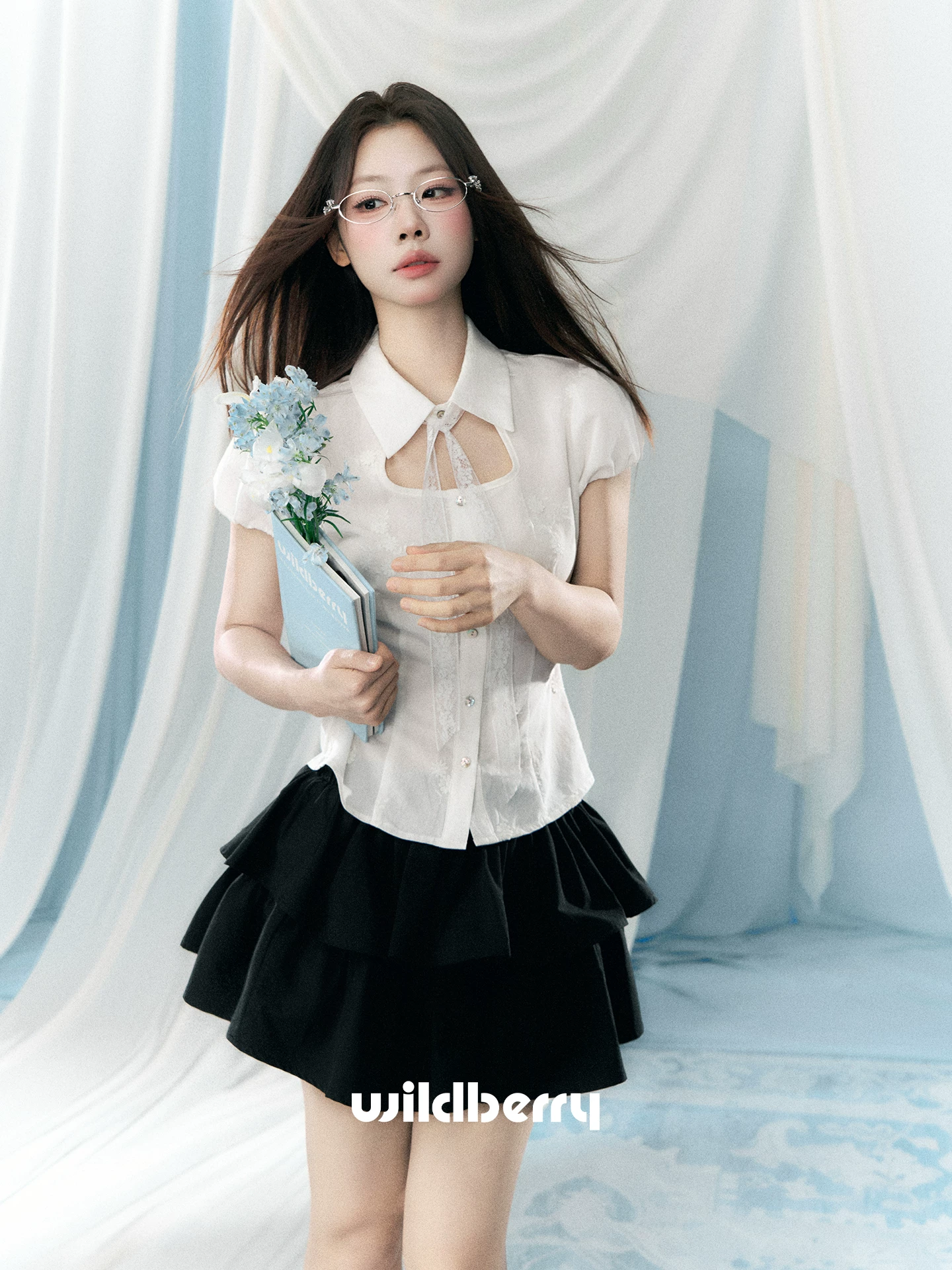 Wildberry ホワイト 半袖シャツ