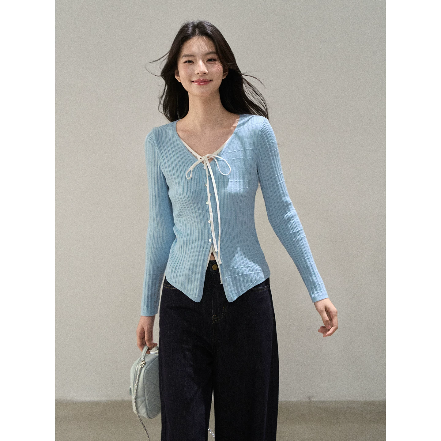 Wildberry リボンデザイン 長袖Tシャツ