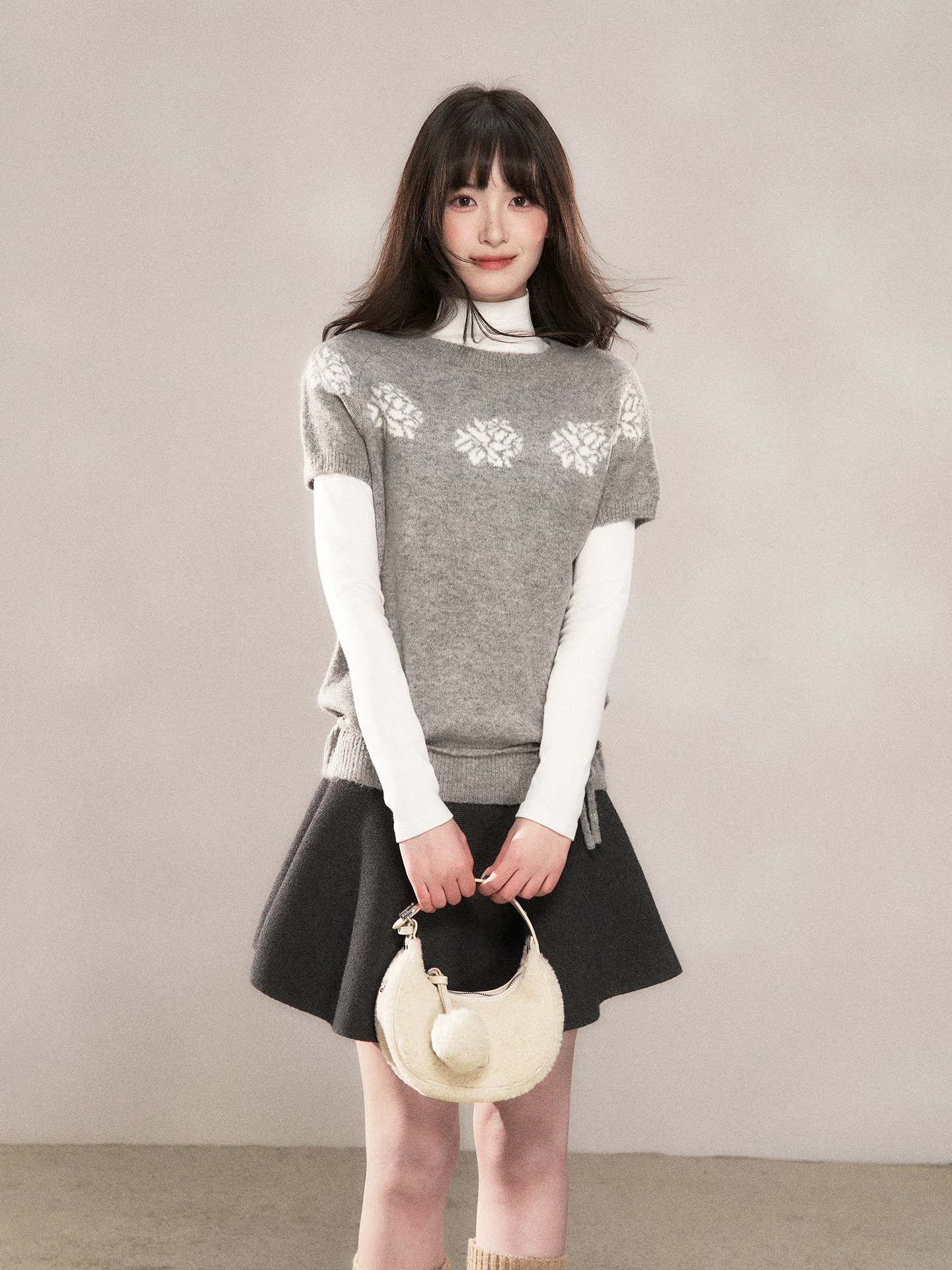 Wildberry グレー ジャカードニット